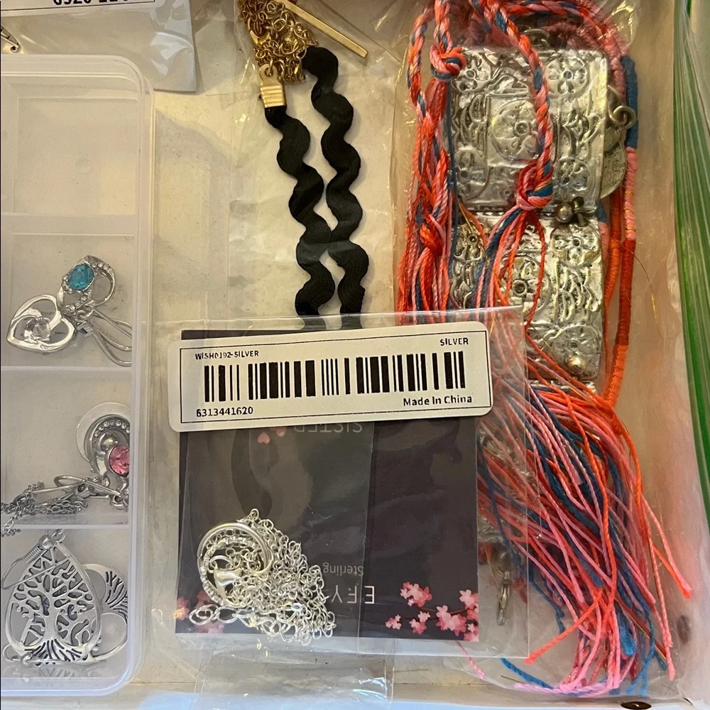 Assorted Jewelry Collection - Picture 3 of 6